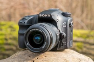 Обзор фотокамеры Sony ILCA-68